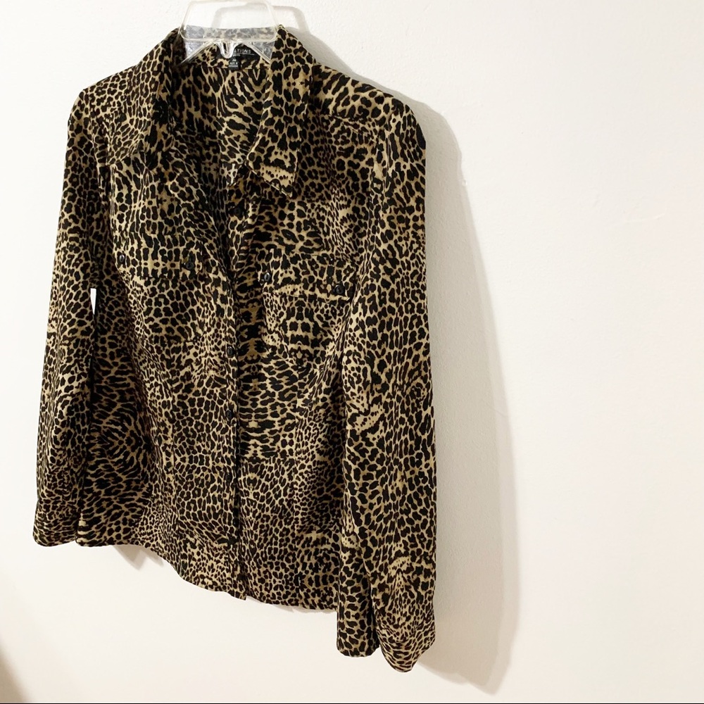 Notations Petites Leopard Print Button Front Poin… - image 3